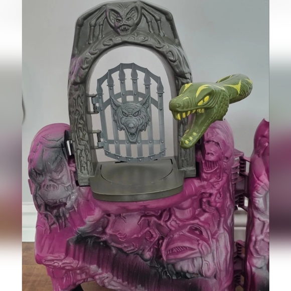 Vintage MOTU Masters of the Universe Snake Mountain 1983 ** READ - Picture 3 of 15